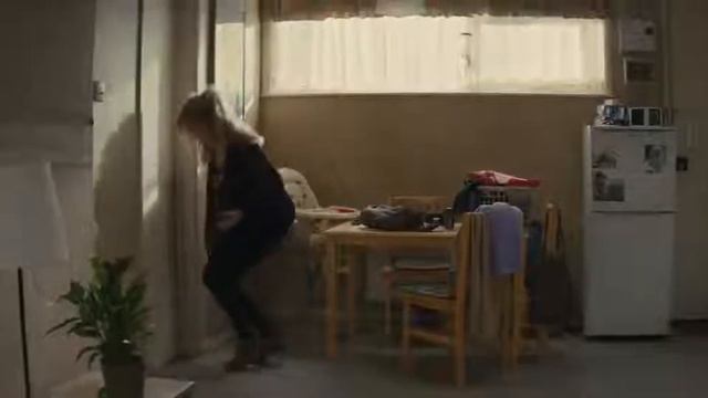 Если спасешь мир то можно и в задницу.Kingsman Секретная служба смотреть онлайн