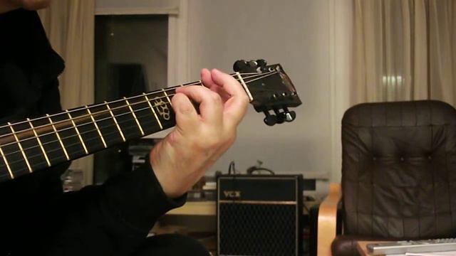 So Lonely Gibson SG Cover смотреть онлайн