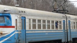Отправление ЭР2-355 с платформы Сосоновка