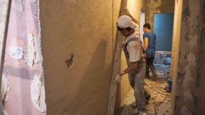 Штукатурка стен в новостройке механизированным способом. ЖК Архитектор. Mixer 20