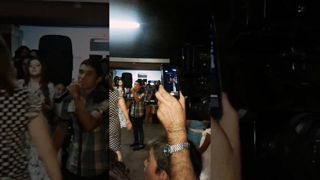 Узбек поёт песни Россия Адыгея Панахес
