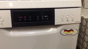 Демонстрация работы посудомоечной машины Midea MFD45S120W