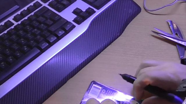 Алиэкспесс Клей 5 секунд со светодиодом который клеит все! смотреть онлайн