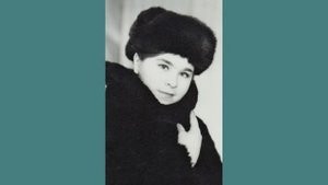 Первая любовь. ВИА Синяя птица