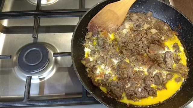 Очень нежный паштет из куриной печени.