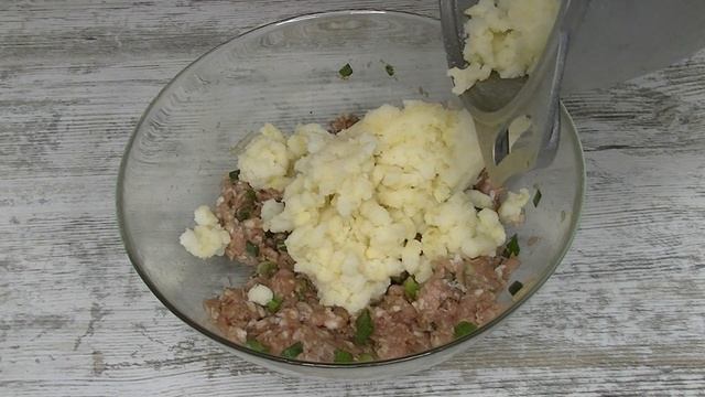 Лепешки с начинкой.Когда хочется чего то вкусного и необычного. Пошаговый рецепт.