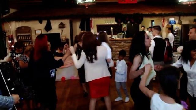 Botez Adelina Restaurant partea 1 смотреть онлайн