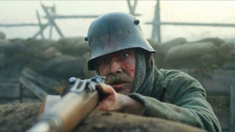 На Западном фронте без перемен (2022)