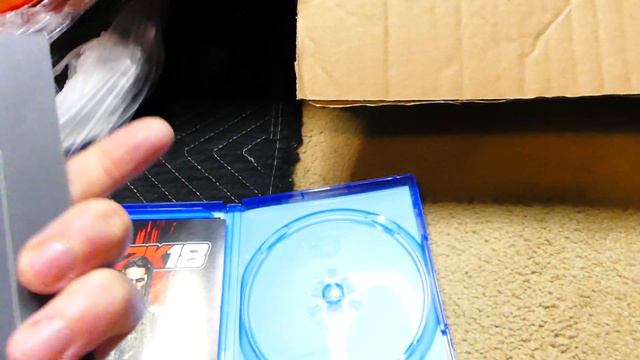 This MYSTERY BOX is Worth OVER $1,000 | Gamestop Dumpster Diving #808 смотреть онлайн