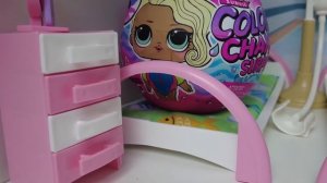 УТРО В БОЛЬНИЦЕ( Кукла ЛОЛ сюрприз на карантине( Смешные куклы видео Даринелка lol change color