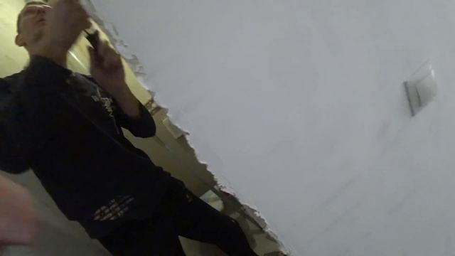 СЛОМАЛИ КОРОБ И ДРУГИЕ КОСЯКИ смотреть онлайн