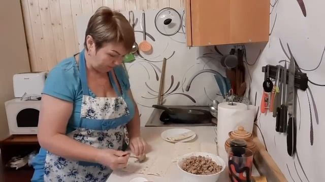 БЛИНЫ ИЗ ЛАВАША С МЯСОМ.ОСТАНОВИТЬСЯ НЕ ВОЗМОЖНО.