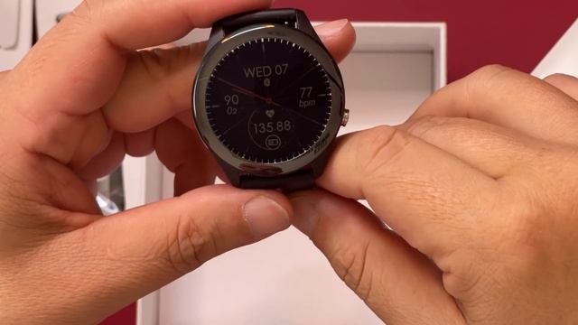 ASUS VivoWatch SP: mide la PRESION ARTERIAL y mucho más. Mira como funciona. смотреть онлайн
