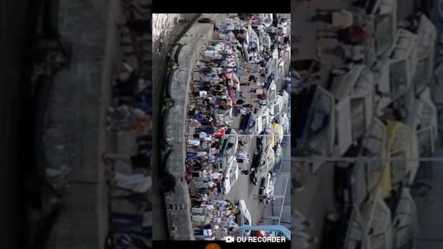 Просто обосратса можно. Попробуйте не отвести глаз оттуда смотреть онлайн