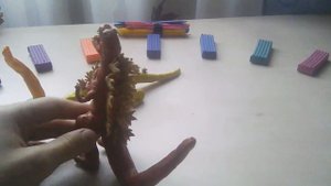 Пластилиновые фигурки шин годзиллы из фильма годзилла возражение.