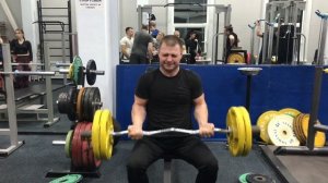 Правильный подъем на бицепс и немного читинга ??