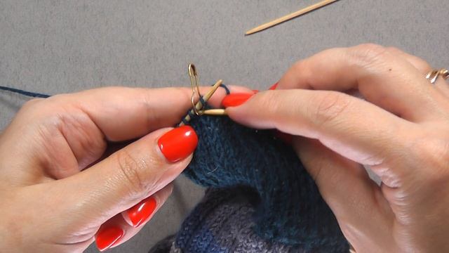 Носки мужские спицами с анатомическим клином, с прямоугольной пяткой - трапеция 1 часть смотреть онлайн