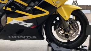Onyx Moto / 2002 Honda CBR600 F4I / Yoshimura Exhaust Sound Clip