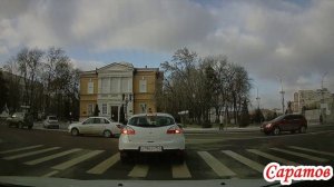 Саратов по центральным улицам города 19 декабря 2022 года
