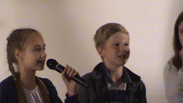 Ты успей всё сказать мне : пока мы молоды, пока мы любимы смотреть онлайн