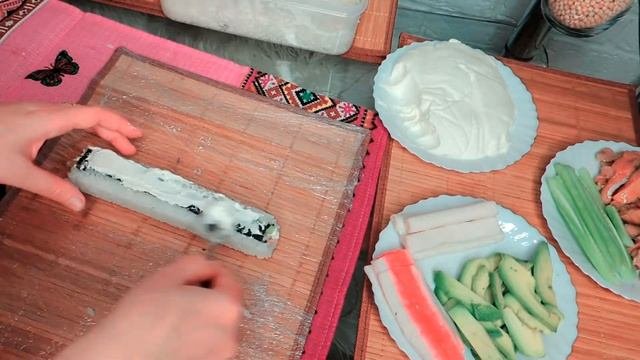 Как приготовить настоящие суши/роллы дома - Филадельфия, Калифорния (Sushi Recipe)