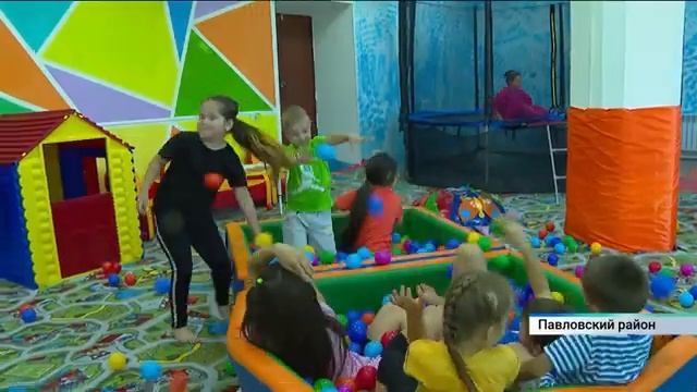 Многодетная мама из Павловска открыла детскую игровую комнату на средства социального контракта