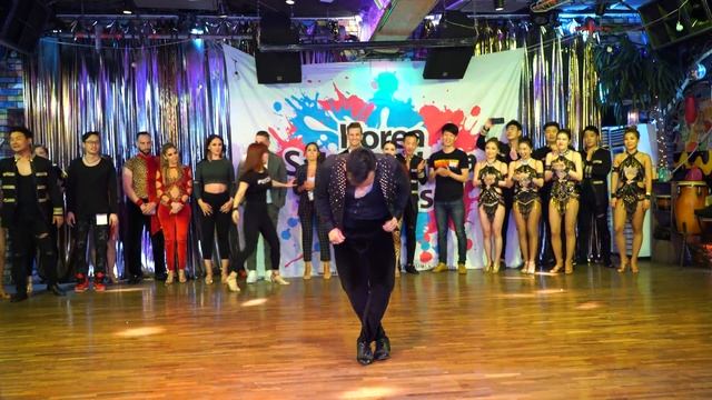 콩글래스 맨 샤인, Man shine foot work salsa Korea Salsa Bachata Congress 2019.5.3 смотреть онлайн