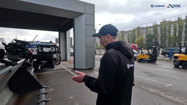 Фронтальный погрузчик LiuGong CLG 835H. Подробный обзор.