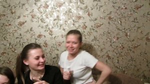 Пьяные телки - хуже парней!!!! Пьяная баба ....не хозяйка!!!!