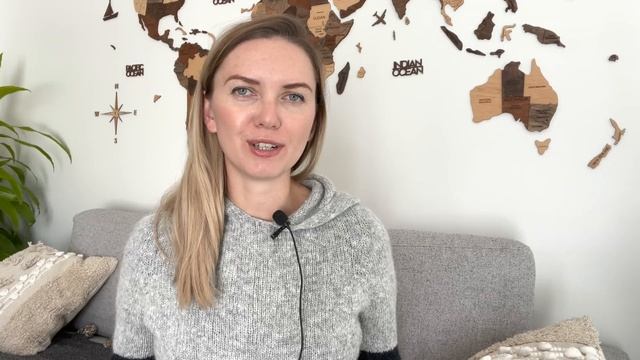 Подкаст . Вязание| готовые работы августа | худи November20 и меховой жилет смотреть онлайн