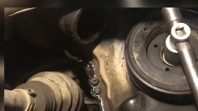 Снятие шкива коленвала на ТИГУАНЕ 2.0 смотреть онлайн