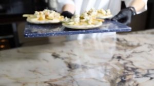 Невероятное сочетание вкуса: груша и горгонзола / Рецепт быстрой пиццы!