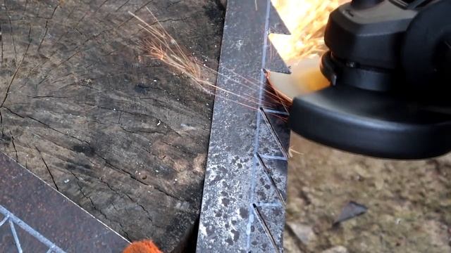 ЗУБАТАЯ САМОДЕЛКА для РЫБАЛКИ своими руками в домашних условиях смотреть онлайн