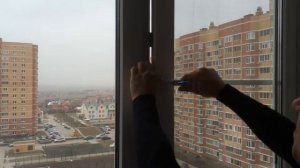 Как установить гребёнку на окно своими руками.