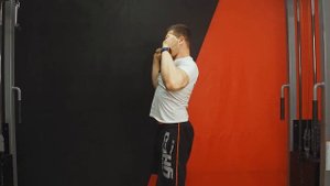 Подъем штанги с пола над головой
