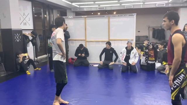 Едем на соревнования в Махачкалу смотреть онлайн