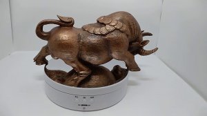 Фигурка денежного быка