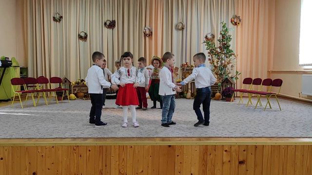 Свято в садочку. Група "веселка" 2021 смотреть онлайн