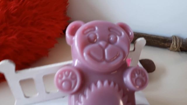 УЗНАЙТЕ ГДЕ СПЯТ ЖЕЛЕЙНЫЕ МЕДВЕДИ. ЖЕЛЕРКА
