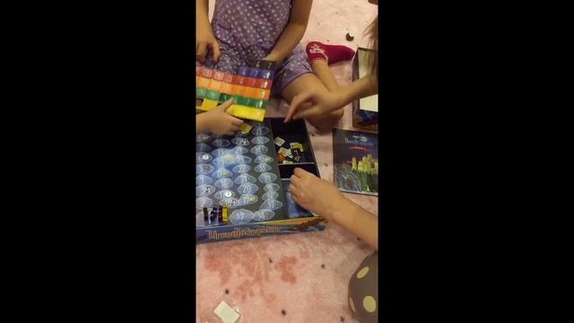 Вскрытие упаковки настольной игры Имаджинариум Imaginarium смотреть онлайн