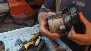 Замена подшипника насоса гидроусилителя руля Chevrolet Aveo №47.