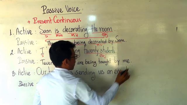 English Grammar: Present Continuous Passive in Khmer смотреть онлайн
