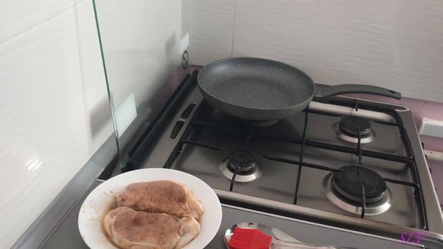 Корейка с кайенским перцем в глазури/секретный ингредиент/приготовить быстро и вкусно