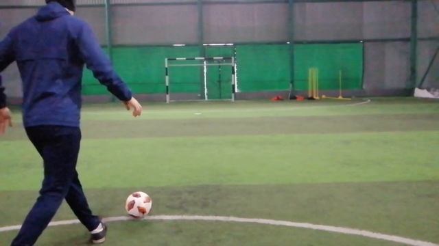 УДАРЫ ПО ВОРОТАМ⚽ В СЛЕПУЮ? (на приз) смотреть онлайн