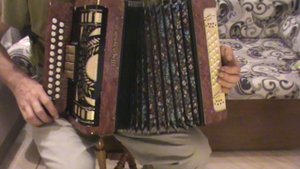 Вороной конь, казачья рассветная с нотами в цифрах