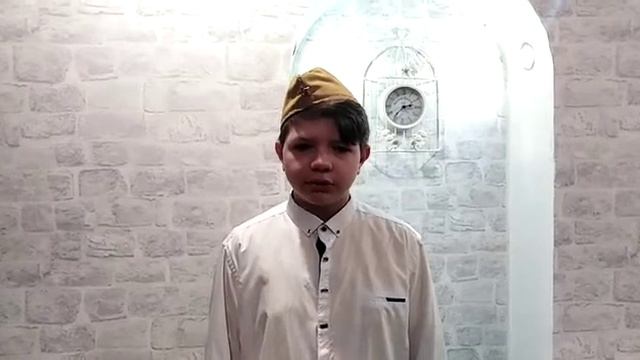 Т. Коновалова - "Праздник 23 февраля". Читает Артём Акулов. смотреть онлайн