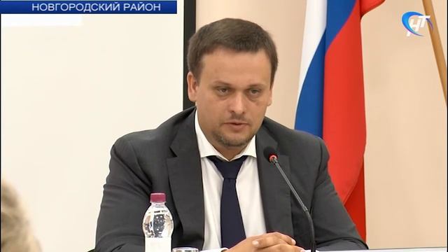 На выездном заседании Правительства региона обсудили перспективы развития Новгородского района смотреть онлайн