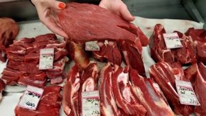 #Покупка сала на рынке.