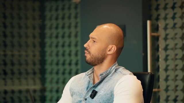 ИСТОРИЯ УСПЕХА - Бизнес в Дубай с оборотом 500 млн долларов | Наши в ОАЭ | Дубай 2023 смотреть онлайн