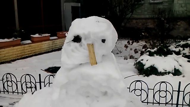 Креативный снеговик смотреть онлайн